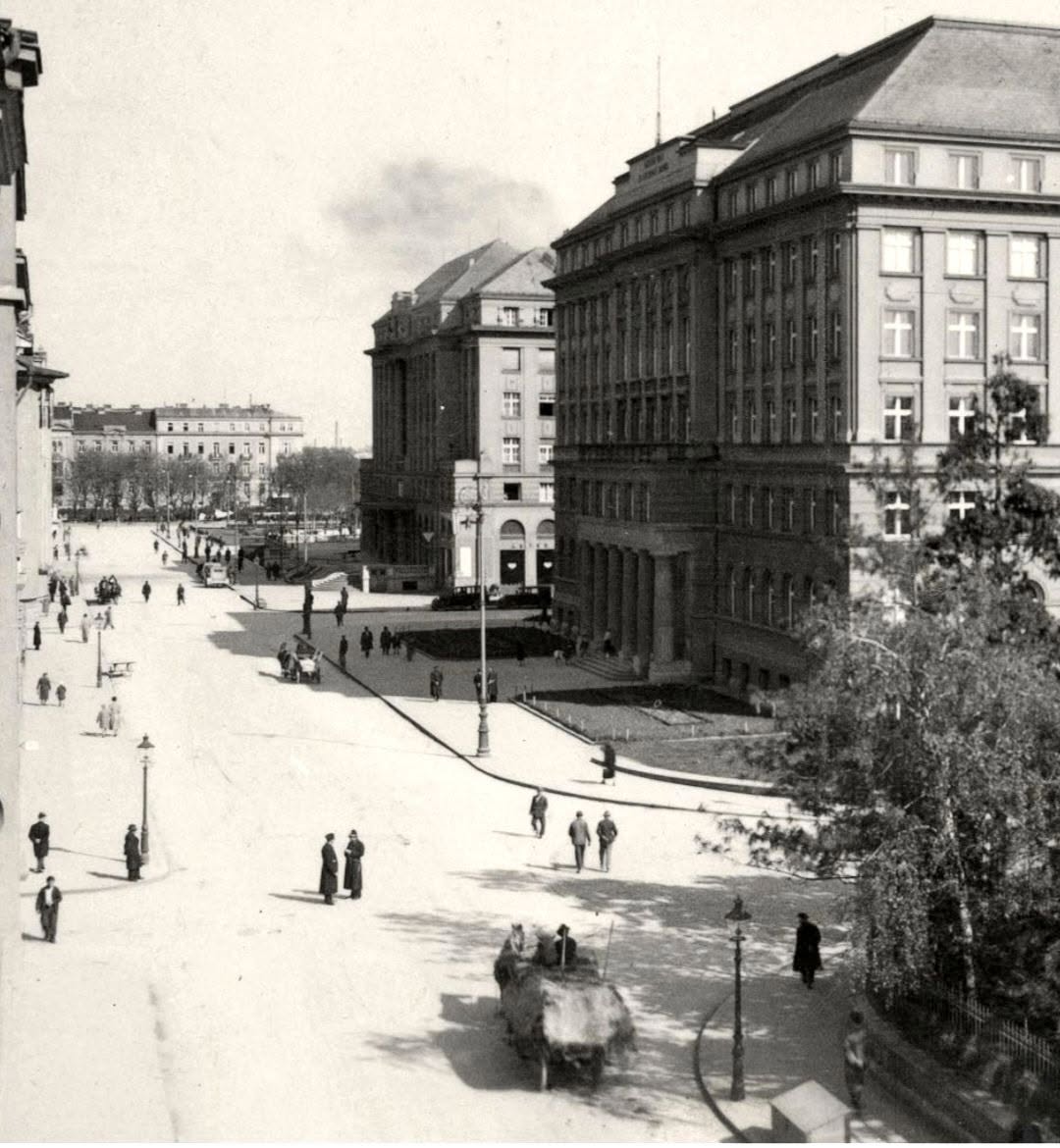 Mihanovićeva ulica oko 1935. godine B